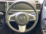 【ステアリングスイッチ】運転中、前方から目線をそらすことなく、オーディオ等の操作が可能な便利機能!安心&快適なドライブを演出してくれます♪
