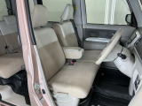 当車両は、次のお客様に気持ちよくお乗りいただくため、専門スタッフによる【徹底シートクリーニング】を施工済みです!