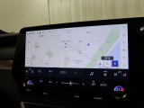 タッチ式14インチディスプレイで見やすいです