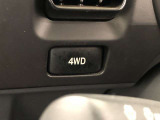 4WDの切り替えスイッチです。