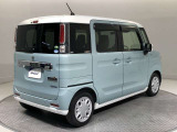 斜め後ろからのフォルムも纏まりがありますね♪
