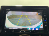 【バックモニター】後ろのカメラの映像をモニターに映し出すことができます!後方の見えない死角や、障害物との距離感をしっかり確認することができます!駐車が苦手な方におすすめです。