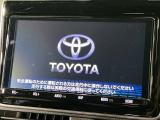 【純正9型ナビ】人気の純正ナビを装備。オーディオ機能も充実しており、Bluetooth接続すればお持ちのスマホやMP3プレイヤーの音楽を再生可能!毎日の運転がさらに楽しくなります!!