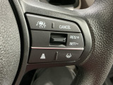 クルーズコントロールを装備しています。高速道路などで一定の速度で走ってくれるので運転が楽ですよ!速度を設定できますので、スピードの出しすぎにも注意できます。