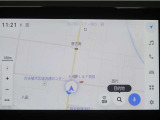 視認性に優れたナビゲーションを装備。現在地が分かりやすく、初めての場所でも安心してドライブ出来ます。日常使いから遠出まで、頼れる装備です。