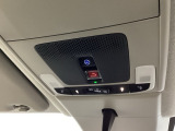 Honda CONNECTサービス対応車です。Honda CONNECT用緊急通報ボタン/トラブルサポートボタンが付いています。
