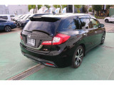 自社整備工場にてHonda車に精通したメカニックが徹底した納車整備を実施し、消耗した部品等は交換し記録簿に記載しますので安心してご使用いただけます。もちろん追加料金は頂きません◎