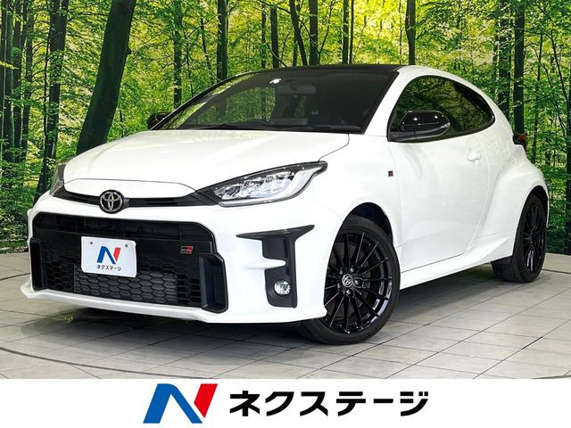 GRヤリス 1.6 RZ 4WD 