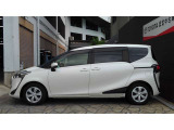 【トヨタ認定中古車】まるごとクリ-ニング(見えない所まで徹底洗浄)、車両検査証明書(車の状態を徹底検査)、ロングラン保証(買ってからも安心!)、3つの安心をセットにしたトヨタ販売店の中古車ブランドです