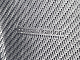 ●harman/kardonサウンドシステム:オーディオ専門メーカーが手掛けるプレミアムスピーカーを装備。多数のスピーカーから、音の粒立ちまで分かる高品質な音楽をお楽しみいただけます。
