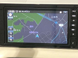 NM1・9インチ日産オリジナルナビゲーションならではの上質感とインパネとのフィット感が魅力。スマートフォン連携をワイヤレスで!人気のネット動画がナビの大画面で楽しめます。