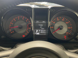 【スピードメーター】メーターがシンプルで見やすく運転しやすいですね!