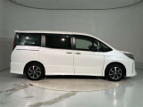 「こんな車屋さんがあるんだ!」、「おもしろい!」と感じていただけましたら、私どもも大変うれしく思います。ご来店のご感想、お待ちしております。
