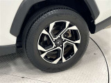 タイヤサイズは225/65R17!モデリスタアルミホイール!残り溝は6ミリ程度です!