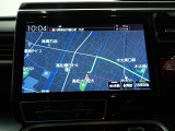 ホンダ純正ナビなのでダッシュボードにスッキリと収まっています。ナビの案内があれば土地勘の無い所でも道に迷わず安心!見知らぬ土地へのドライブも一層楽しくなります!