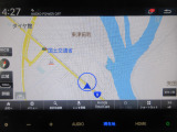 ホンダ純正Gathersのナビを装備しています。