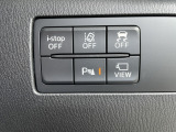 安全装置のスイッチは運転席パネル右下に集約されています。任意で切り替え可能なため状況に合わせてお使いください。