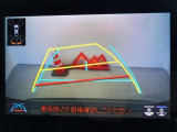 バックガイドモニターを装備しています、車庫入れもラクラクです。
