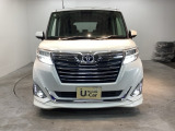 車の個性が現れるフロントデザイン。バランスの取れたフォルムは飽きが来ず、毎日のドライブを誇らしい気持ちにさせてくれる美しさです