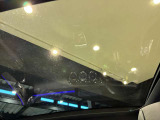 車両は屋内展示しておりますので天候に関係なくごゆっくりコンディションご確認頂けます。車両を倉庫へ保管している場合が御座いますのでご来店前に在庫確認頂けると幸いです。TEL072-784-8800