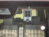 先進の安全運転支援システム、HondaSENSINGがもたらす、より高い安心と快適性です。ドライブレコーダー付きで、万が一の場合でも安心です。