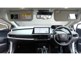 見晴らしのいい運転席です!広い範囲を見渡すことができ、長距離のドライブでも疲れにくいです♪