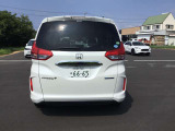 衝突軽減ブレーキや誤発進抑制機能、車線維持支援などを搭載したHonda SENSINGを装備。毎日の運転をより安心・快適にサポートします。