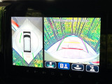 【全方位モニター用カメラ】専用のカメラにより、上から見下ろしたような視点で360度クルマの周囲を確認することができます☆死角部分も確認しやすく、狭い場所での切り返しや駐車もスムーズに行えます。