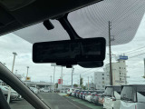 スマートルームミラー 後席に人が乗っていたり、荷物を沢山ん載せていてもしっかり後方視界を確保