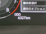 視認性の良いスピードメーターです☆