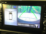 【アラウンドビューモニター】専用のカメラにより、上から見下ろしたような視点で360度クルマの周囲を確認することができます☆死角部分も確認しやすく、狭い場所での切り返しや駐車もスムーズに行えます。