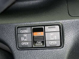 両側電動スライドドアで狭い所でも乗り降り楽々です!