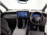 オシャレなインテリアで運転する気分も盛り上がりますよね^^