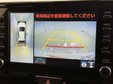 バックモニター付なので後退時に後方が見えるので安心。 車は構造上、死角がたくさんなので万が一を考えると必須ですね。 あくまで補助の為の装備、バックは目視で確認する事が重要ですよ。