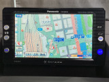 オンダッシュのパナソニックのストラーダを装備しております。※ナビ、オーディオ類は保証対象外となります。