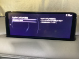 Apple Carplay・Android Auto対応!マツダ コネクト(コマンダーコントロール)でスマートフォンを操作して、通話、音楽を聴いたり、マップで目的地を調べることができます。