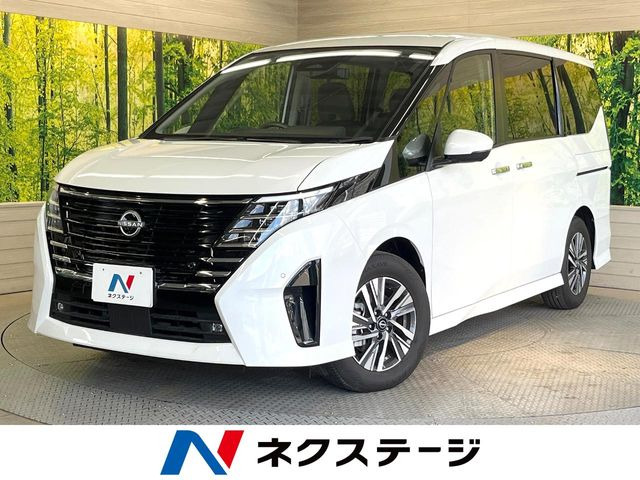 セレナ 1.4 e-POWER ハイウェイスターV 