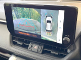 【パノラミックビューモニター】専用のカメラにより、上から見下ろしたような視点で360度クルマの周囲を確認することができます☆縦列駐車や幅寄せ時に活躍してくれます♪