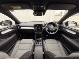 XC40  B3 モメンタム