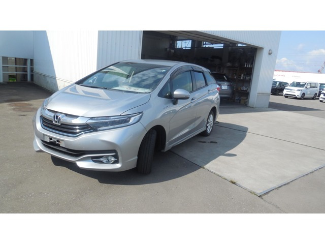 シャトル 1.5 ハイブリッド X 4WD 