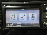 ギャザズディスプレイコンポWX211C搭載です。AM/FMラジオ、CDドライブ、ワンセグ、ワイドFM対応、USB、標準装備です。