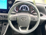 【純正革巻きステアリング】上質な革を使用することで、手にしっかり馴染みとても運転しやすいハンドルです♪