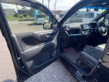新たに車検を2年取得してからのお渡しとなります!!ご契約から2週間ほどでのお渡しとなります☆