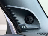 【オプション】JBLプレミアムサウンドシステム(14スピーカー/12chオーディオアンプ)