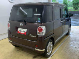 当店では車両本体価格以外に、諸費用を含めた支払総額も表示しておりますので、お客様の予算にピッタリのおクルマお選びができます。コーティングやJAFをセットにしたオトクな購入パックも好評です。