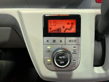 今お乗りのお車の価値が気になる方は、お気軽にお声がけください。査定士の資格を持ったスタッフが、丁寧に査定いたします