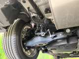お車を安心してお乗りいただく為には、足回りの定期点検が欠かせません。サービスサポート(有償保証)では無料点検もご提供しており、安心のカーライフをお過ごしいただけるサポート体制が整っています。