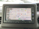 ナビゲーションはギャザズメモリーナビ(VXM-184Ci)が装着されております。AM、FM、CD、USB、Bluetoothがご使用いただけます。