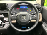 【純正革巻きステアリング】上質な革を使用することで、手にしっかり馴染みとても運転しやすいハンドルです♪