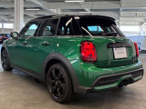 全てのMINIに全国のMINI正規ディーラーでご利用いただける保証をお付けしてご納車させていただいております(一部特殊車両を除く)。